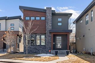 Main Photo: 2703 1 Avenue NW in Calgary: West Hillhurst Detached for sale : MLS®# A2118871