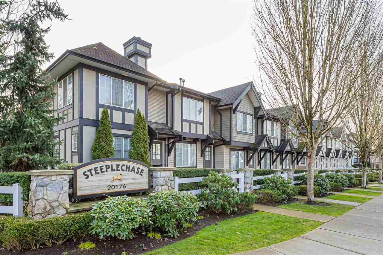 Main Photo: 55 20176 68TH Avenue in Langley: Willoughby Heights Townhouse for sale in "STEEPLECHASE" : MLS®# R2535891