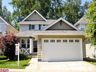 Photo 1: 22 7067 189TH Street in Surrey: Clayton House for sale in "CLAYTON VILLAGE" (Cloverdale)  : MLS®# F1119367