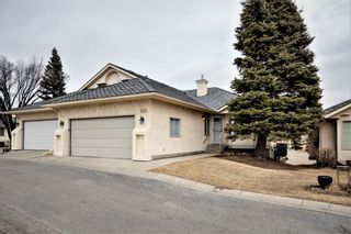 Photo 2: 120 Edgepark Villas NW in Calgary: Edgemont Semi Detached for sale : MLS®# A1199464