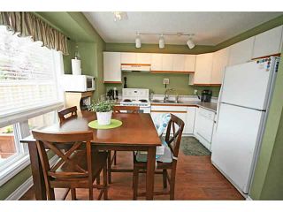 Photo 8: 151 123 QUEENSLAND Drive SE in CALGARY: Queensland Townhouse for sale (Calgary)  : MLS®# C3627911