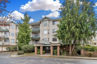 Photo 3: 117 5360 205 Street in Langley: Langley City Condo for sale in "Parkway Estates" : MLS®# R2866402