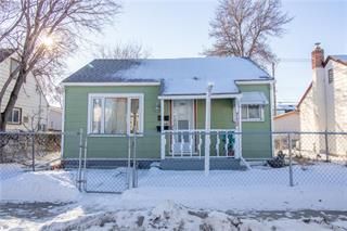 Main Photo: 712 Polson Avenue in Winnipeg: House for sale : MLS®# 202128206