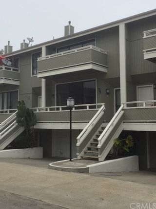 Photo 1: 9 Kialoa Court Unit 103 in Newport Beach: Residential for sale (N6 - Newport Heights)  : MLS®# OC17028053