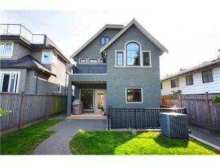 Photo 17: 4683 W 15TH Avenue in Vancouver: Point Grey House for sale in "Point Grey" (Vancouver West)  : MLS®# V1036495
