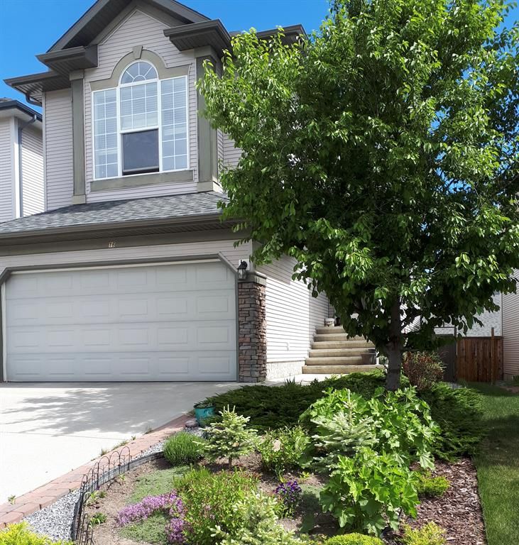 Main Photo: 16 Springborough Point SW in Calgary: Springbank Hill Detached for sale : MLS®# A2009543