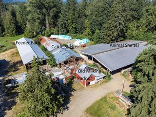 Photo 3: 7839 Sturgess Rd in Black Creek: CV Merville Black Creek House for sale (Comox Valley)  : MLS®# 930381