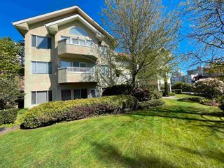 Photo 3: 204 5626 LARCH Street in Vancouver: Kerrisdale Condo for sale (Vancouver West)  : MLS®# R2875257
