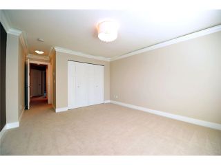 Photo 13: 60 7090 180TH Street in Surrey: Cloverdale BC Townhouse for sale in "THE BOARDWALK" (Cloverdale)  : MLS®# F1323453