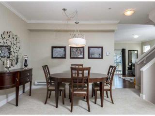 Photo 3: 40 19932 70TH Avenue in Langley: Willoughby Heights Townhouse for sale in "SUMMERWOOD" : MLS®# F1430044