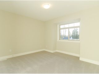 Photo 15: 3968 ROBIN Place in Port Coquitlam: Oxford Heights House for sale in "OXFORD HEIGHTS" : MLS®# V1046329