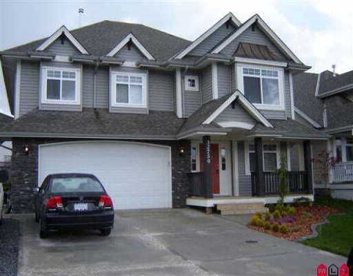 Main Photo: 32750 HOOD AV in Mission: Mission BC House for sale in "WEST HEIGHTS" : MLS®# F2608571