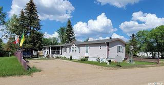 Photo 1: 19 Brentwood Trailer Court in Unity: Residential for sale : MLS®# SK924863