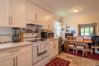 Photo 8: 887 Bank St in Victoria: Vi Fairfield East House for sale : MLS®# 919580
