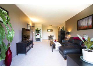 Photo 5: 304 2060 BELLWOOD Avenue in Burnaby: Brentwood Park Condo for sale in "VANTAGE POINT 2" (Burnaby North)  : MLS®# V1128831