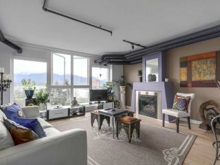Photo 3: 710 27 ALEXANDER STREET in Vancouver: Downtown VE Condo for sale (Vancouver East)  : MLS®# R2124428