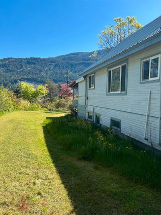 Photo 4: 48745 NORTH BEND Crescent in Boston Bar / Lytton: Fraser Canyon House for sale : MLS®# R2881627