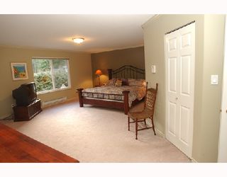 Photo 6: 2536 BRONTE Drive in North_Vancouver: Blueridge NV House for sale (North Vancouver)  : MLS®# V681757