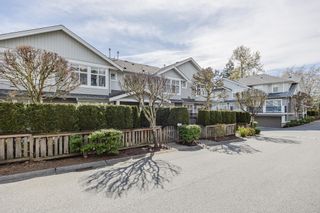 Photo 3: 32 20449 66 Avenue in Langley: Willoughby Heights Townhouse for sale in "NATURE'S LANDING" : MLS®# R2875070