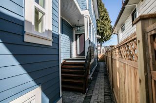 Photo 3: 2737 CHEYENNE AVENUE in Vancouver: Collingwood VE 1/2 Duplex for sale (Vancouver East)  : MLS®# R2248950