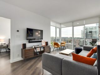 Photo 4: 716 3557 SAWMILL Crescent in Vancouver: South Marine Condo for sale in "ONE TOWN CENTRE BY WESGROUP" (Vancouver East)  : MLS®# R2645158