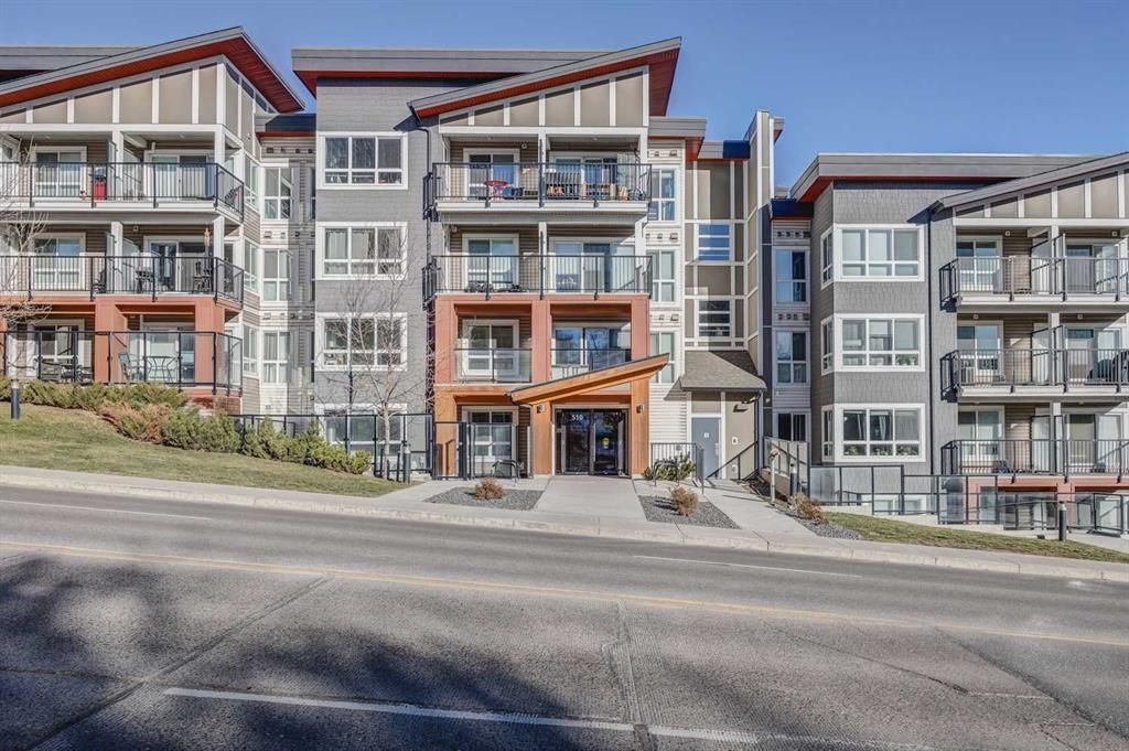 Main Photo: 302 510 Edmonton Trail NE in Calgary: Bridgeland/Riverside Apartment for sale : MLS®# A2094024