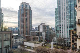 Photo 18: 602 1238 RICHARDS Street in Vancouver: Yaletown Condo for sale in "METROPOLIS" (Vancouver West)  : MLS®# R2293908