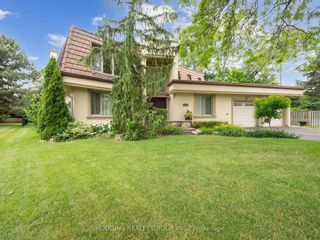 Photo 2: 4032 Bridlepath Trail in Mississauga: Erin Mills House (2-Storey) for sale : MLS®# W9009508