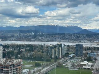 Photo 33: 3909 13495 CENTRAL Avenue in Surrey: Whalley Condo for sale in "Residences at 3 Civic Plaza" (North Surrey)  : MLS®# R2674467