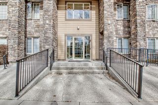 Photo 2: 212 3810 43 Street SW in Calgary: Glenbrook Apartment for sale : MLS®# A2044764