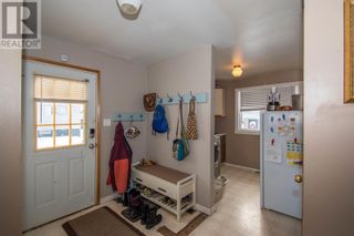 Photo 10: 4221 FIRST AVENUE in Smithers: House for sale : MLS®# R2755362