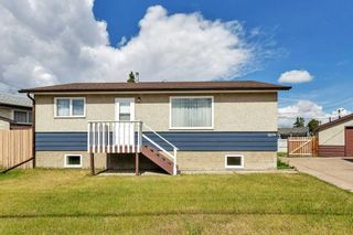 Photo 1: 5874 70 Street Drive: Red Deer Detached for sale : MLS®# A2142679