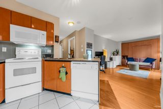 Photo 9: 708 1189 HOWE Street in Vancouver: Downtown VW Condo for sale (Vancouver West)  : MLS®# R2650949