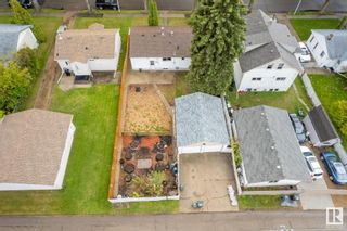 Photo 4: 4018 112 Avenue in Edmonton: Zone 23 House for sale : MLS®# E4388997