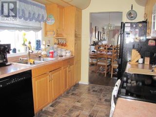 Photo 2: 4 500 WOTZKE DRIVE in Williams Lake: House for sale : MLS®# R2765452