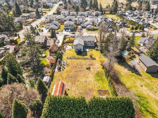 Photo 2: 32971 SYLVIA Avenue in Mission: Mission BC House for sale : MLS®# R2764692