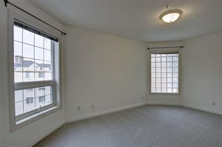 Photo 15: 401 630 10 Street NW in Calgary: Sunnyside Apartment for sale : MLS®# A1214395