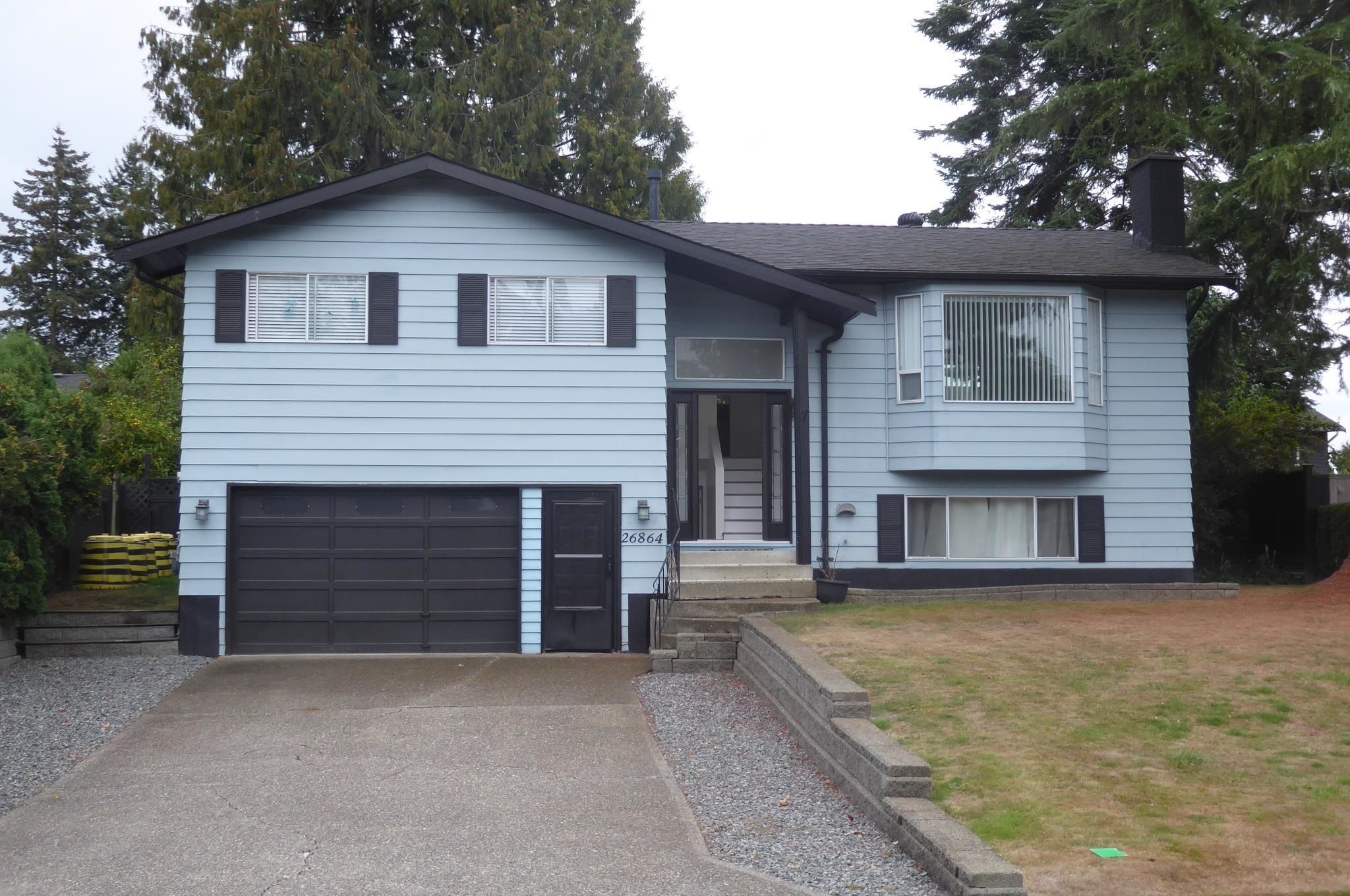 Main Photo: 26864 33A Avenue in Langley: Aldergrove Langley House for sale : MLS®# R2725515