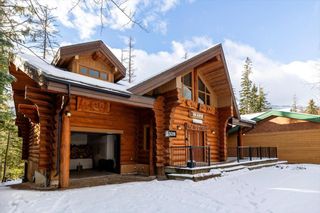 Photo 3: 5328 HIGHLINE DRIVE in Fernie: House for sale : MLS®# 2474175