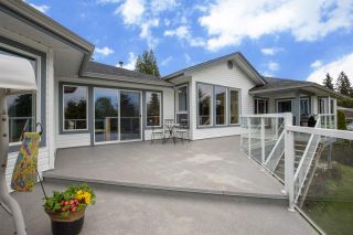 Photo 15: 5327 CEDARVIEW Place in Sechelt: Sechelt District House for sale (Sunshine Coast)  : MLS®# R2166643