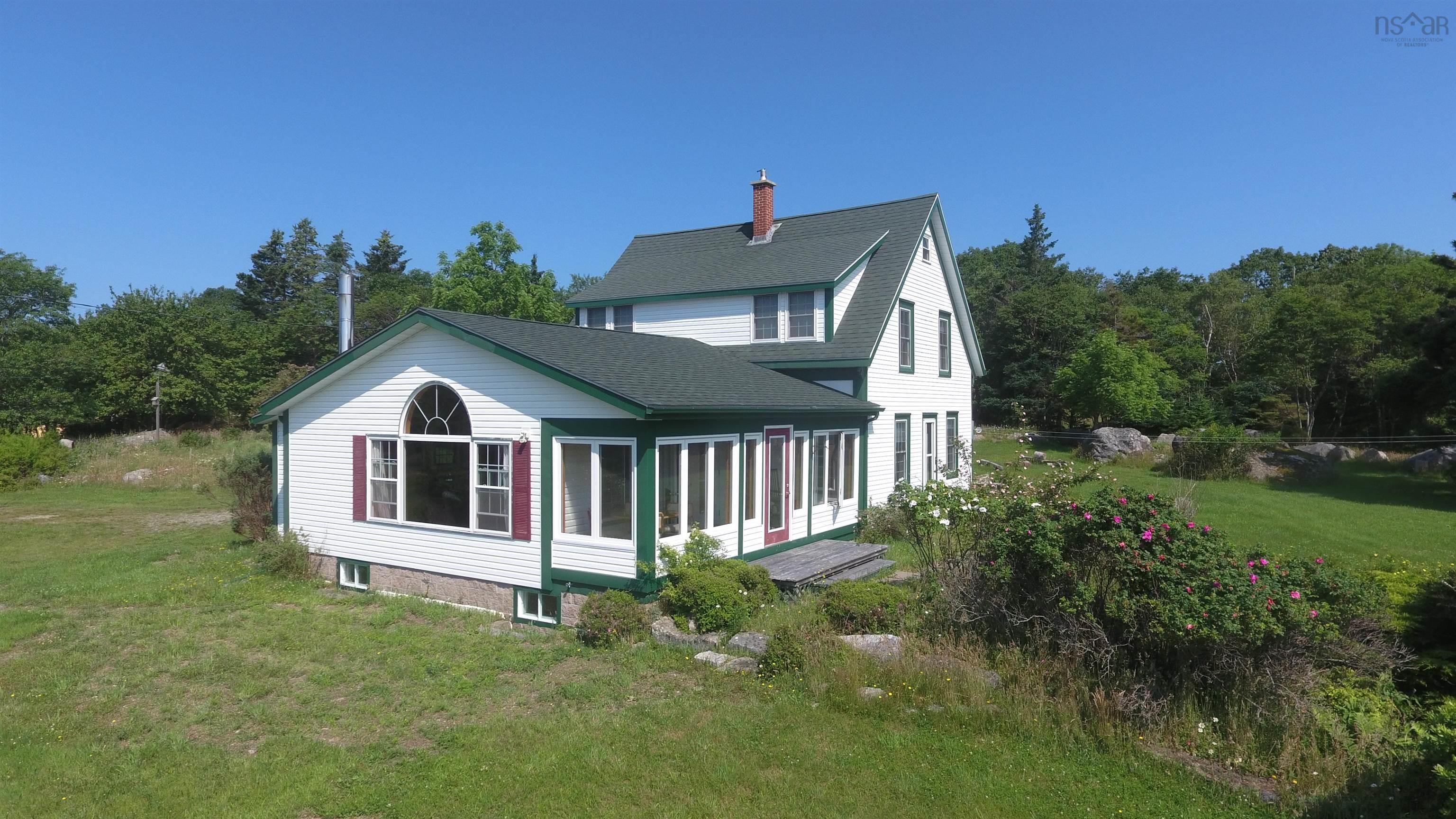 Main Photo: 1285 SHORE Road in Churchover: 407-Shelburne County Residential for sale (South Shore)  : MLS®# 202314285
