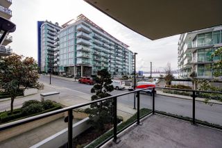 Photo 14: 201 162 VICTORY SHIP Way in North Vancouver: Lower Lonsdale Condo for sale in "Atrium West" : MLS®# R2854508