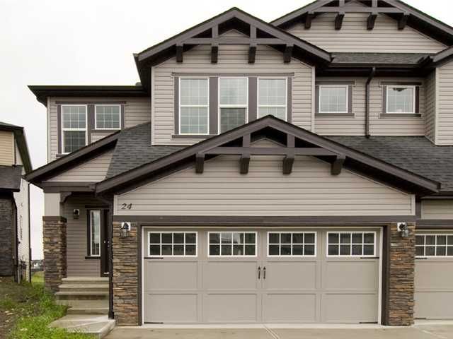 Main Photo: 24 SAGE HILL Point NW in CALGARY: Sage Hill Residential Attached for sale (Calgary)  : MLS®# C3479090
