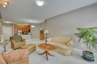 Photo 4: 203 30 DISCOVERY RIDGE Close SW in Calgary: Discovery Ridge Apartment for sale : MLS®# A1114748
