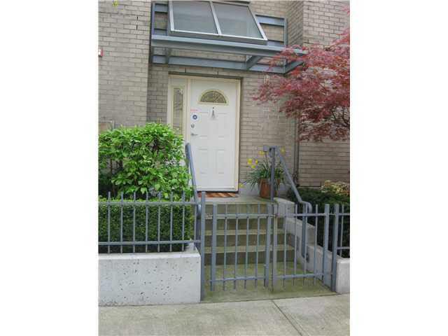 Main Photo: 107 928 RICHARDS STREET in : Yaletown Home for sale : MLS®# V850030