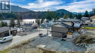 Photo 6: 7049 Sha-elum Dr in Lake Cowichan: Vacant Land for sale : MLS®# 953934