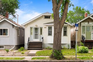 Photo 2: 2225 Winnipeg Street in Regina: Broders Annex Residential for sale : MLS®# SK975423