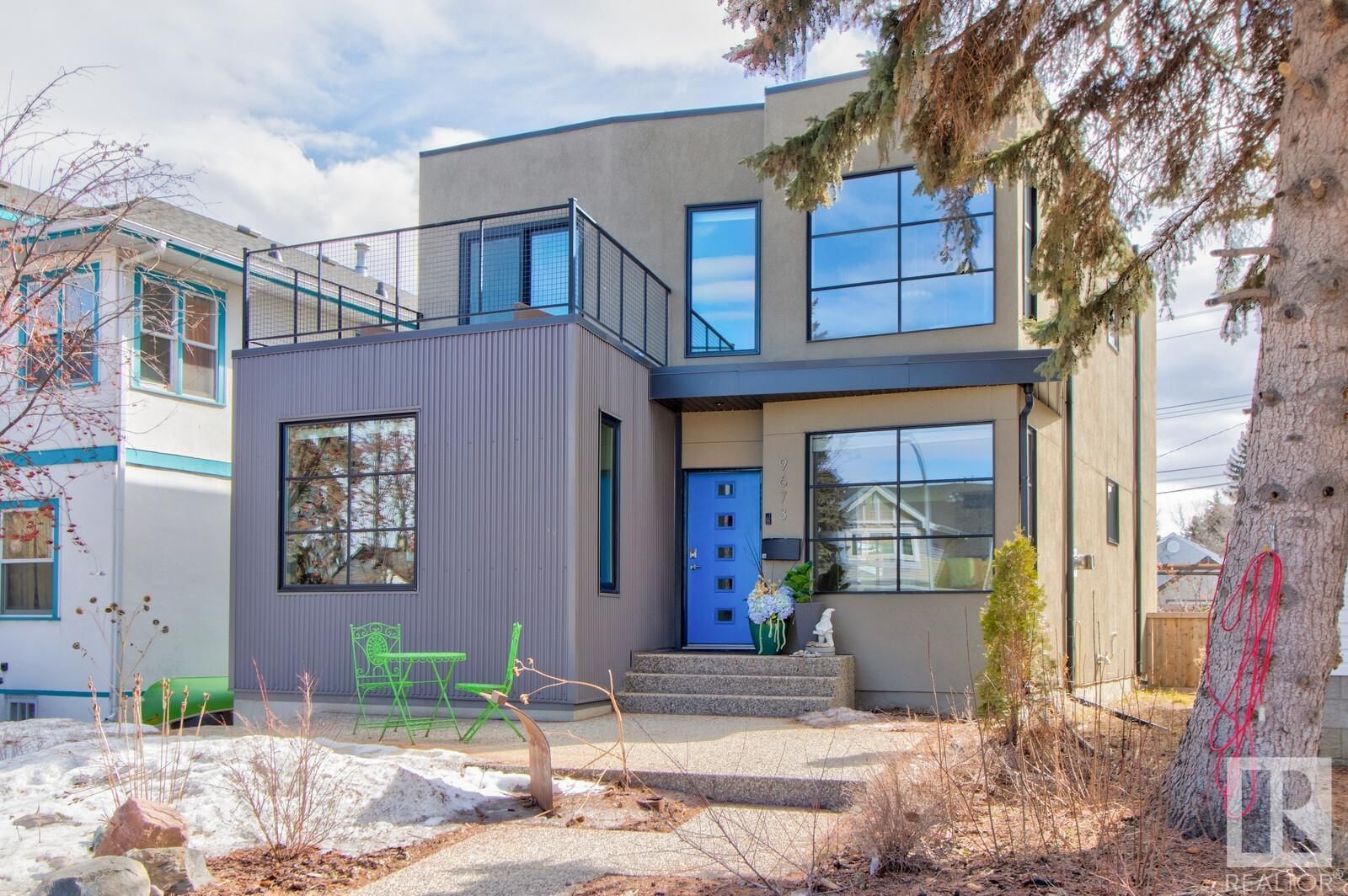 Main Photo: 9673 86 Avenue in Edmonton: Zone 15 House for sale : MLS®# E4285501