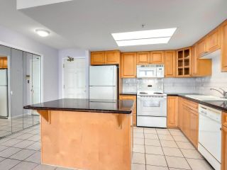 Photo 12: 903 1255 MAIN Street in Vancouver: Downtown VE Condo for sale in "STATION PLACE" (Vancouver East)  : MLS®# R2755569