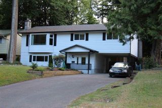 Photo 1: 4555 200A Street in Langley: Langley City House for sale : MLS®# R2079465